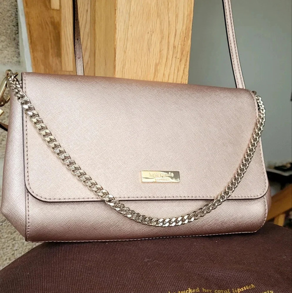 Kate Spade, small purse, Gold. - Picture 7 of 8